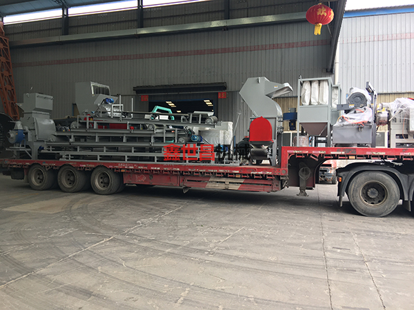 轮胎毛丝粉碎分离设备